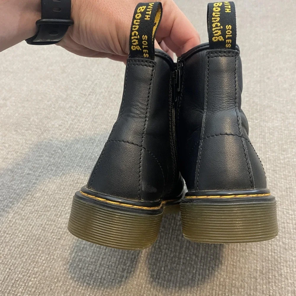 Dr. Martens Boots Kids Size 2 Black Leather Ankle Combat Lace Up Zip 15382
